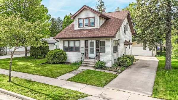 110 E Randall Street, APPLETON, WI 54911