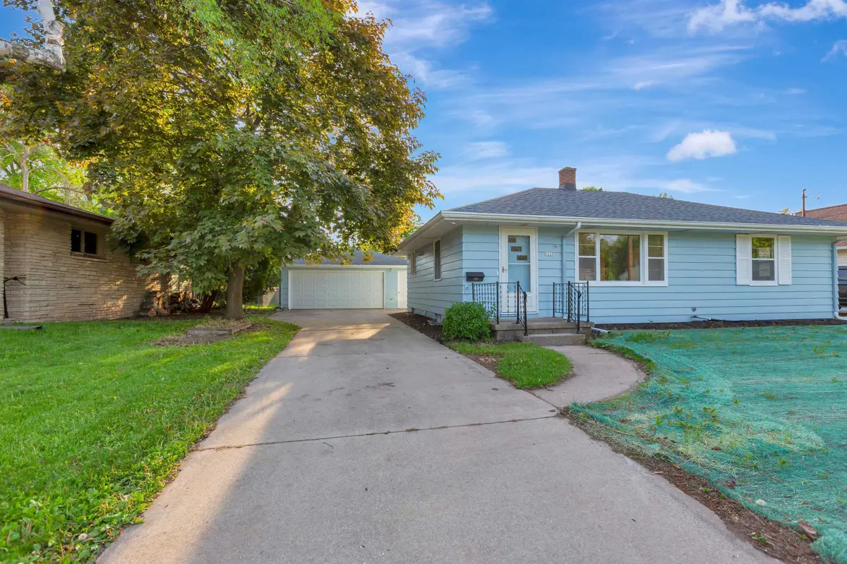 1625 Wisconsin Street, Oshkosh, WI 54901 - #1