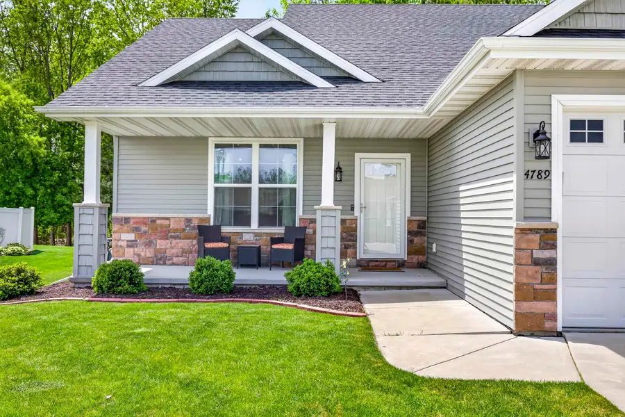4789 N Thistle Lane, Appleton, WI 54913 - #2
