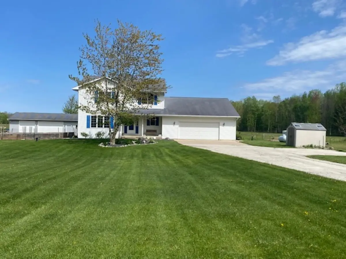 4894 Sandburr Trail, Suamico, WI 54173 - #1