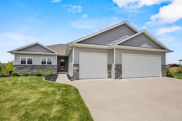 W5706 Mase Court, APPLETON, WI 54915