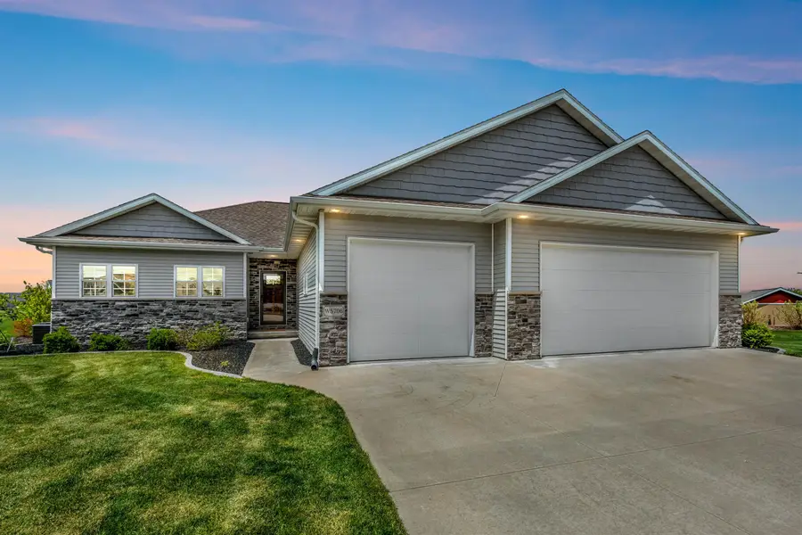 W5706 Mase Court, Appleton, WI 54915 - #2