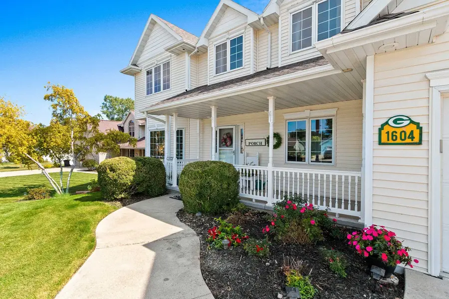 1604 Meadow Wood Court, Green Bay, WI 54313 - #3