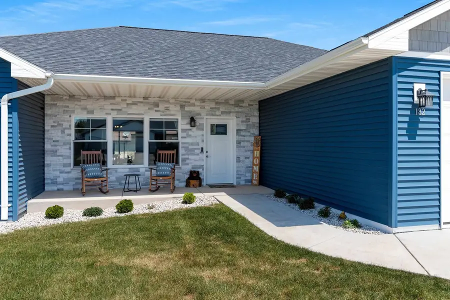 182 Meadowlark Lane, Luxemburg, WI 54217 - #3