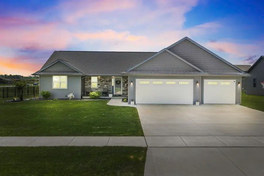 2532 Kilrush Road, De Pere, WI 54115 - #2