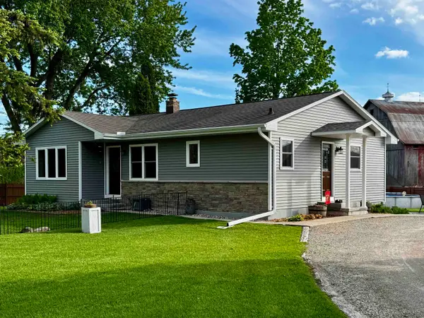 4103 Fairview Road, LARSEN, WI 54947-9999