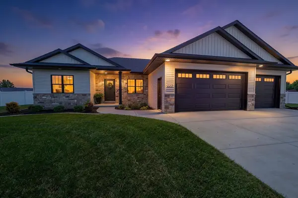 2217 Fox Point Court, DE PERE, WI 54115