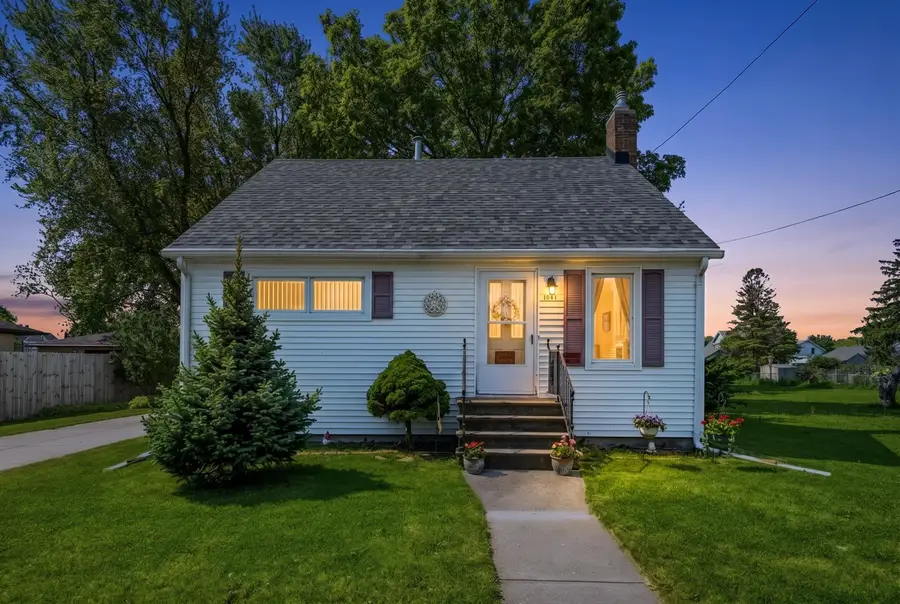 1341 Otter Avenue, Oshkosh, WI 54901-5452 - #3
