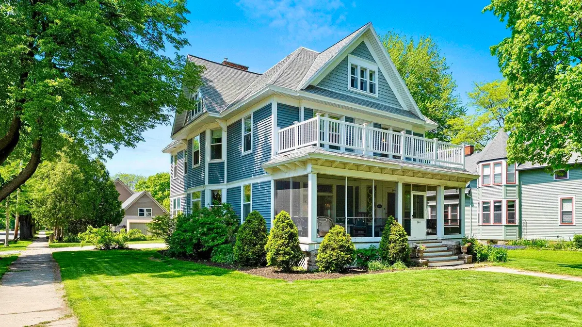 644 S Jackson Street, Green Bay, WI 54301-3512 - #1