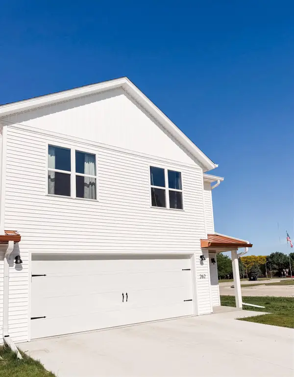 262 N Bell Street, FOND DU LAC, WI 54935