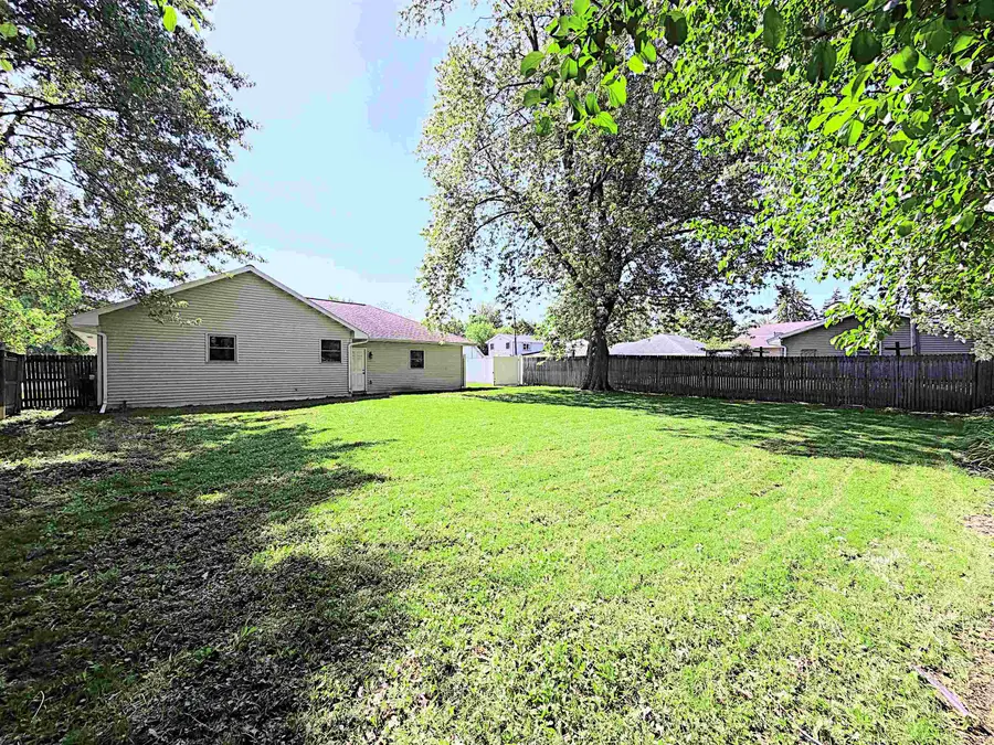 840 Gross Avenue, Green Bay, WI 54304 - #2