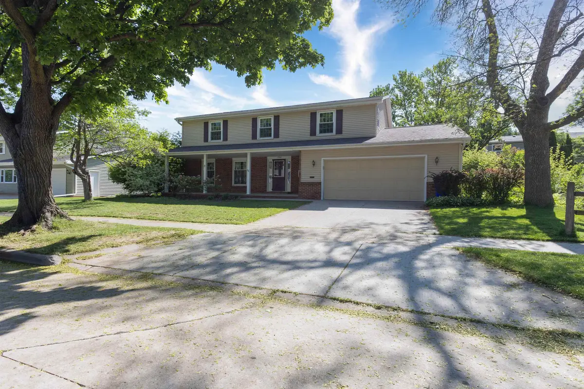 1740 N Eugene Street, Appleton, WI 54914 - #1
