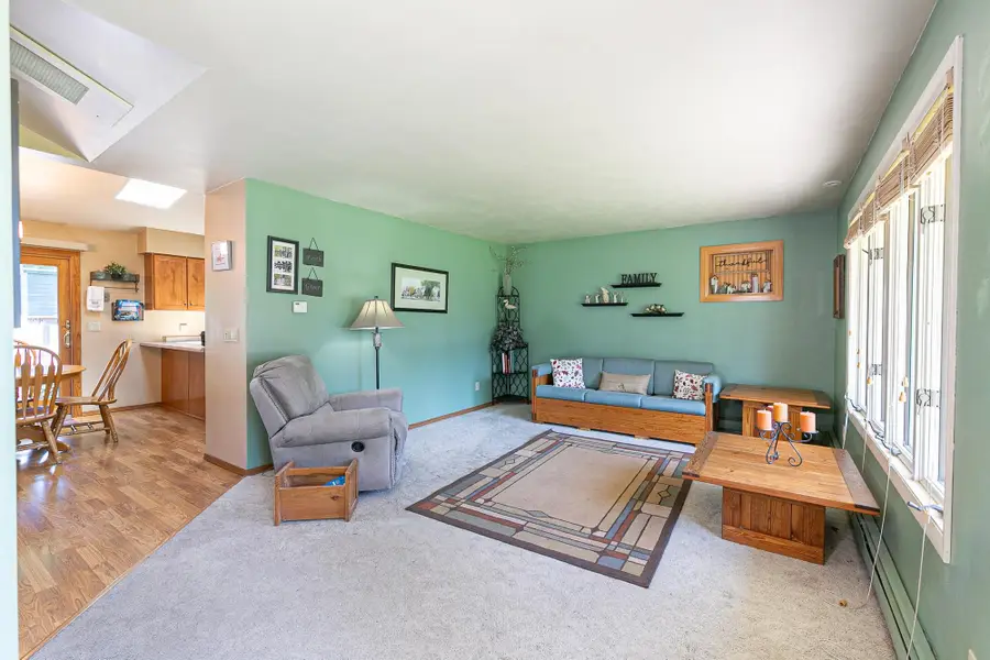 456 Pleasant Court, Neenah, WI 54956 - #2