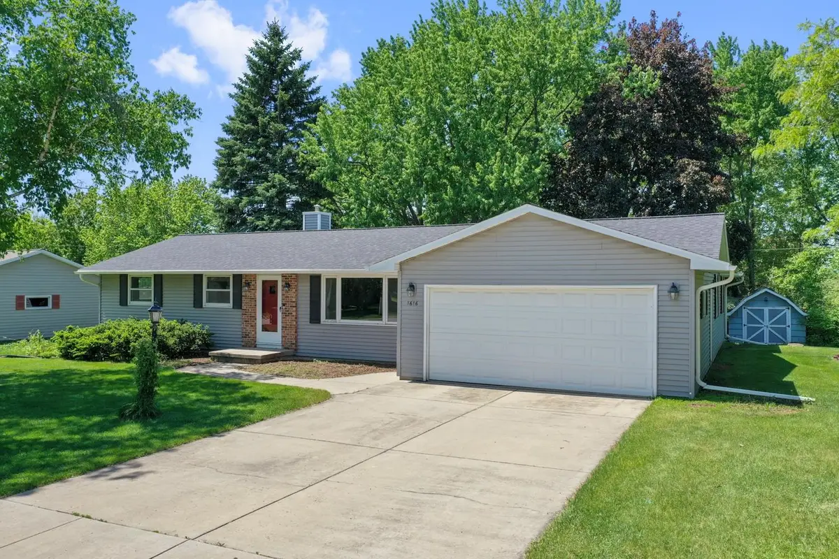 1616 Guns Street, Green Bay, WI 54311-6014 - #1