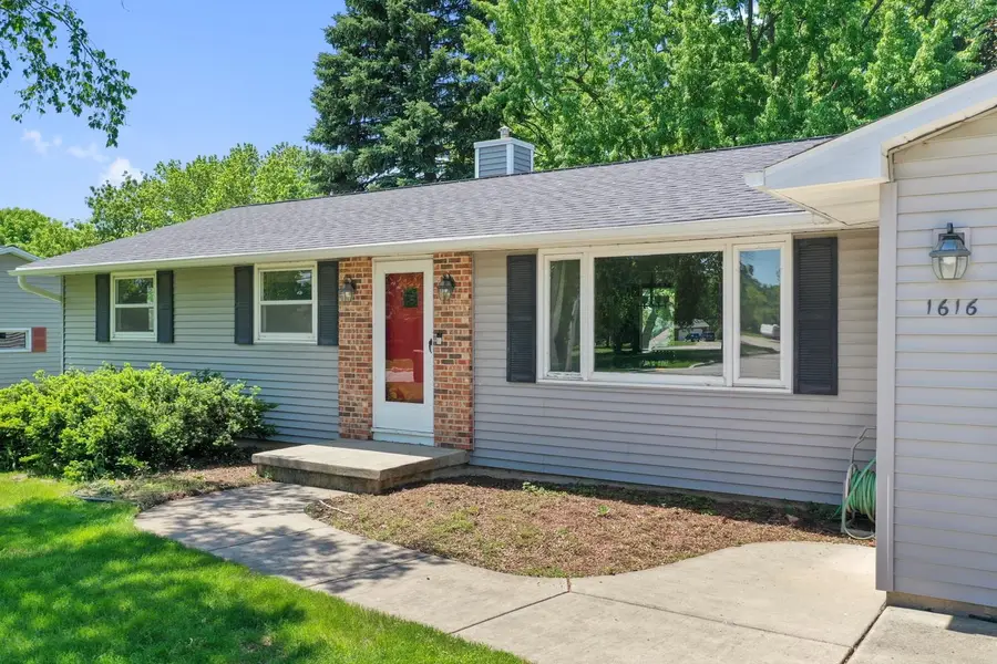 1616 Guns Street, Green Bay, WI 54311-6014 - #3