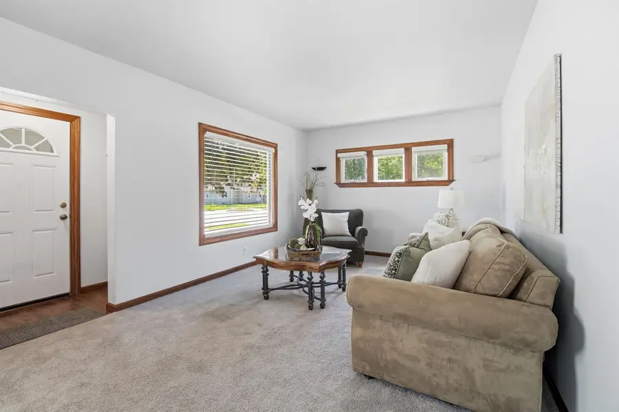 320 W 8th Street, Kaukauna, WI 54130 - #2