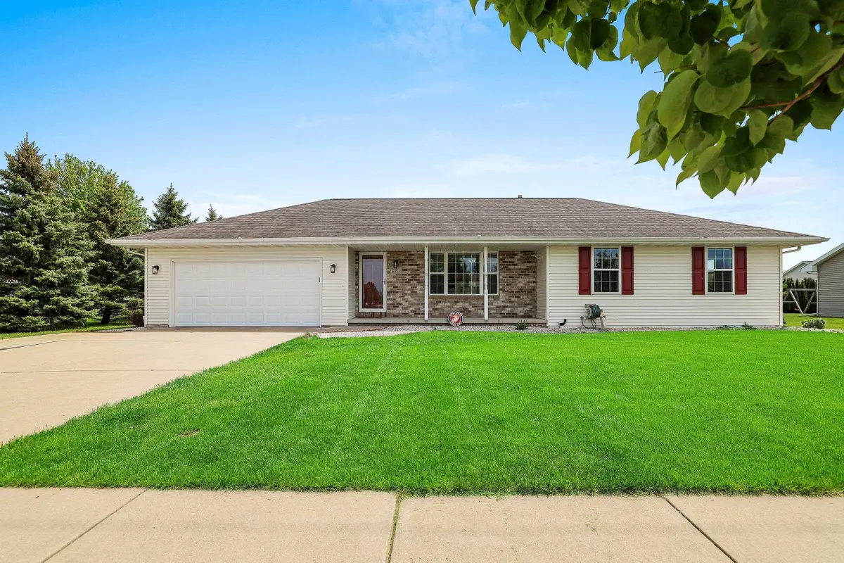 2311 Lawrence Drive, De Pere, WI 54115 - #1