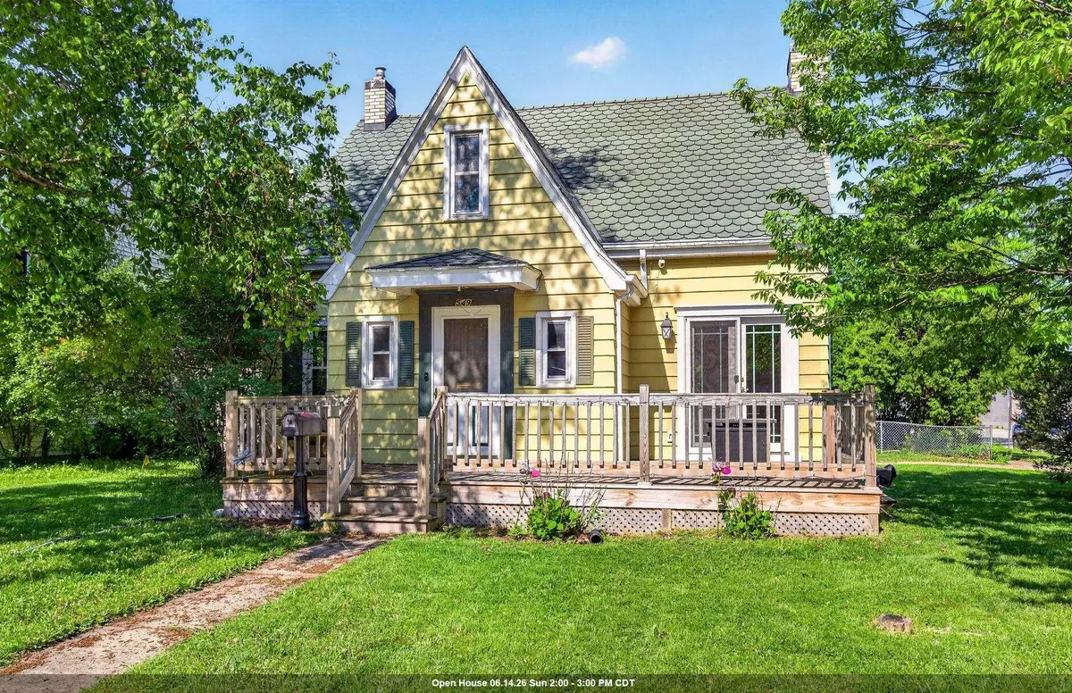 549 N Linwood Avenue, Appleton, WI 54914-3360 - #1