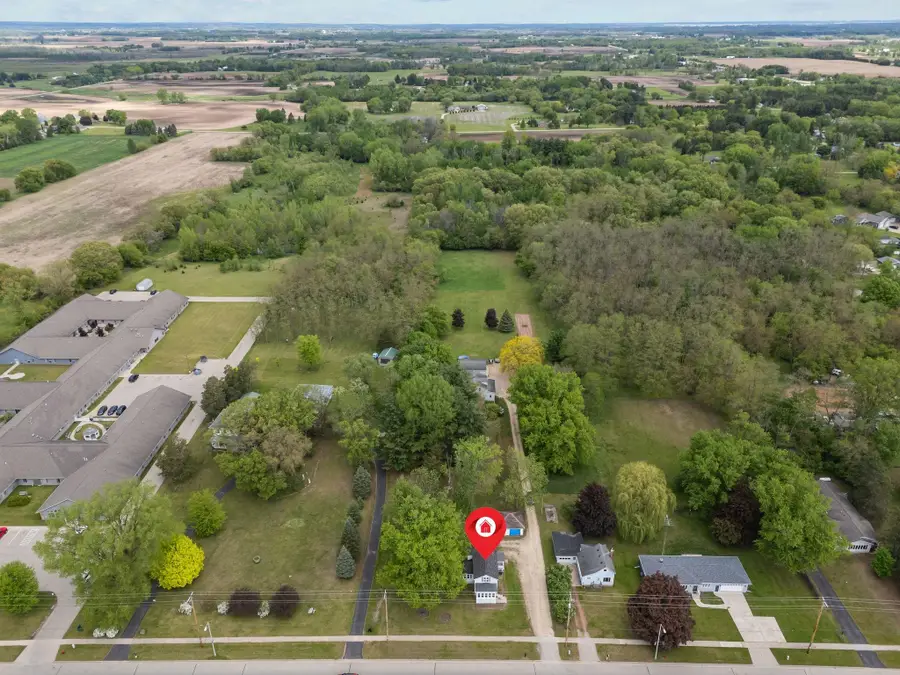 567 Broadway Street, Berlin, WI 54923 - #3