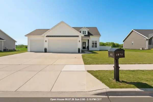 1911 White Dove Lane, KAUKAUNA, WI 54130