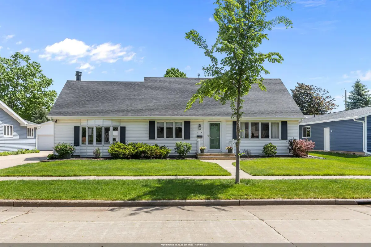 2714 N Elmwood Court, Appleton, WI 54911-2225 - #1
