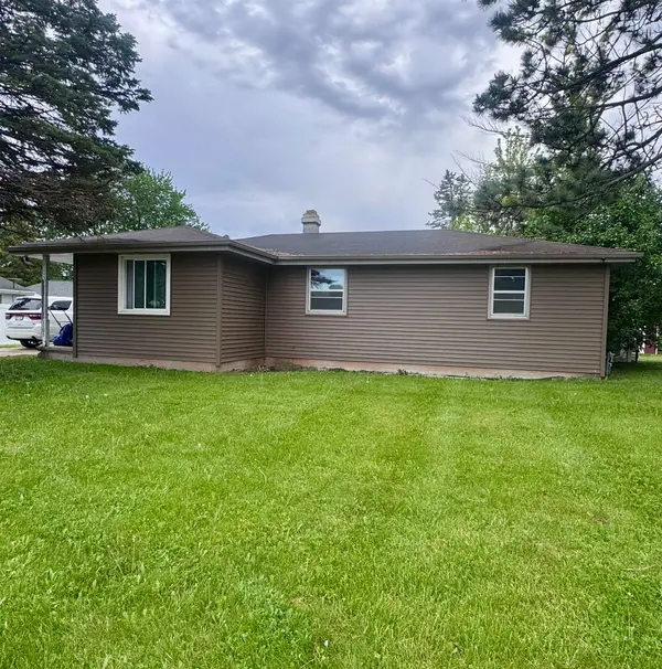 1105 Fay Court, DE PERE, WI 54115