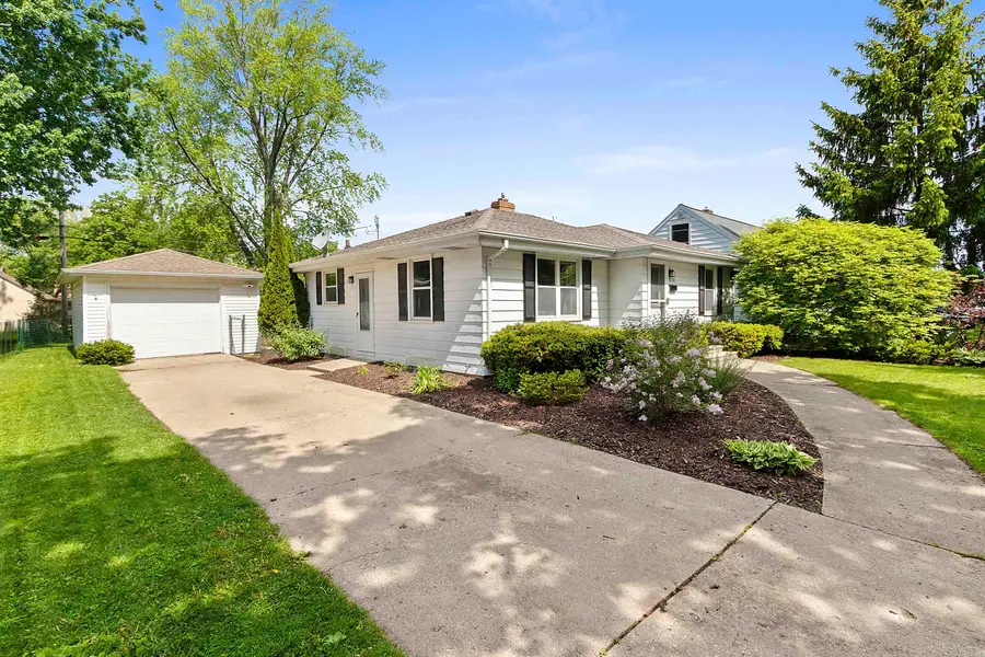 830 Marquette Avenue, Green Bay, WI 54304 - #3
