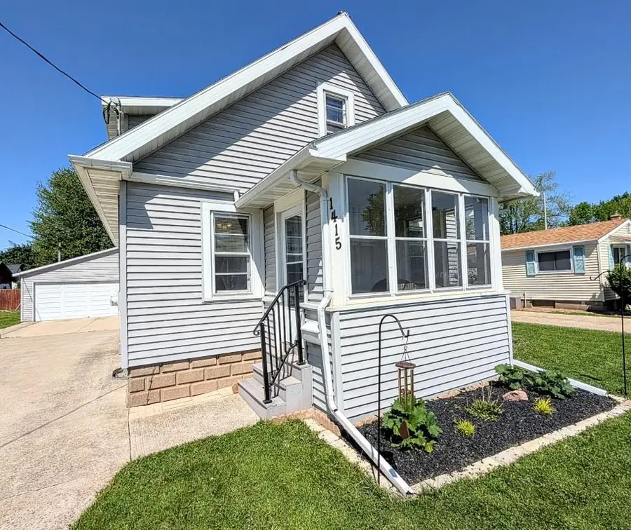 1415 N Bennett Street, Appleton, WI 54914 - #2