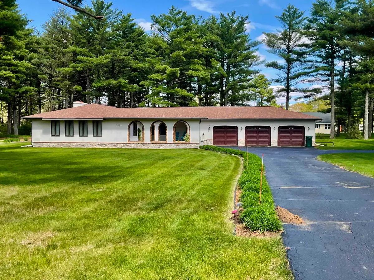 7641 Greeler Lane, Wisconsin Rapids, WI 54494-9216 - #1