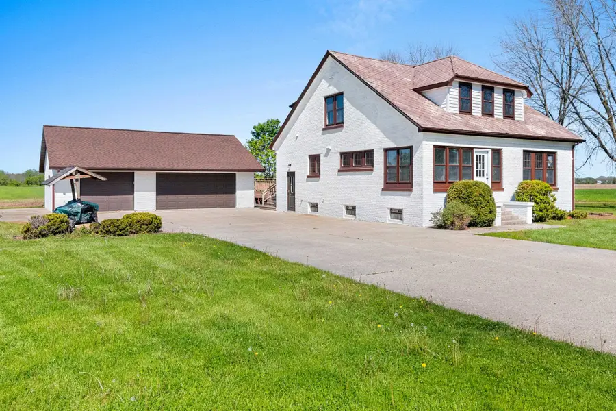 2110 N 8th Street, Manitowoc, WI 54220 - #3