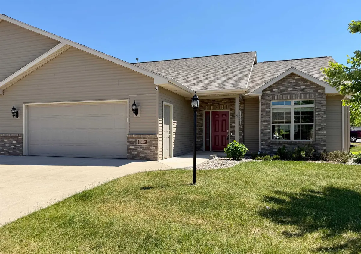 1362 Candlelight Lane, Fond Du Lac, WI 54935-7537 - #1