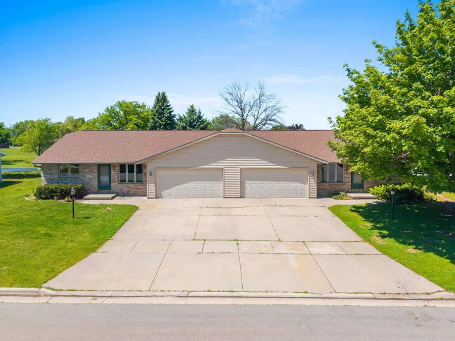 350 Sharla Street, Wrightstown, WI 54180-1168 - #3