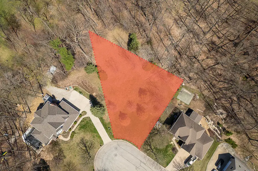 Wood Oaks Circle, Green Bay, WI 54302 - #2