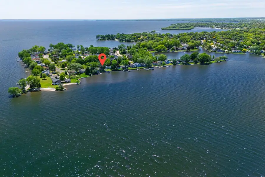 2432 Hickory Lane, Oshkosh, WI 54901-2522 - #3