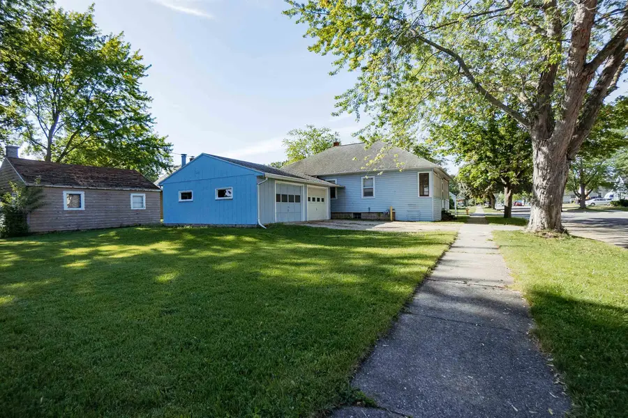 99 N Bell Street, Fond Du Lac, WI 54935 - #2