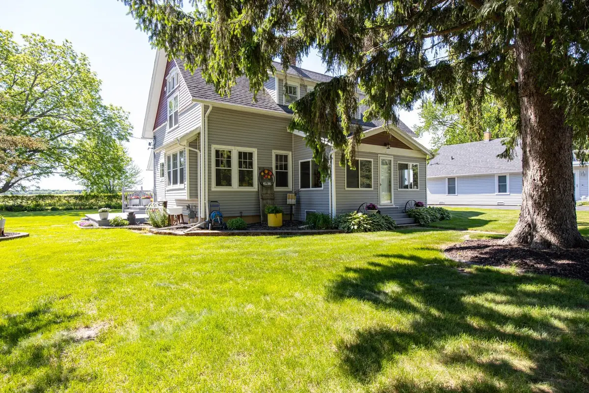 6717 State Road 44, Pickett, WI 54964 - #1