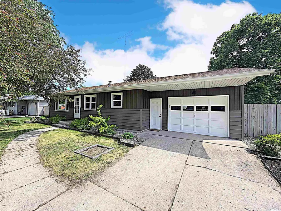 231 Marcoe Street, North Fond Du Lac, WI 54937 - #2