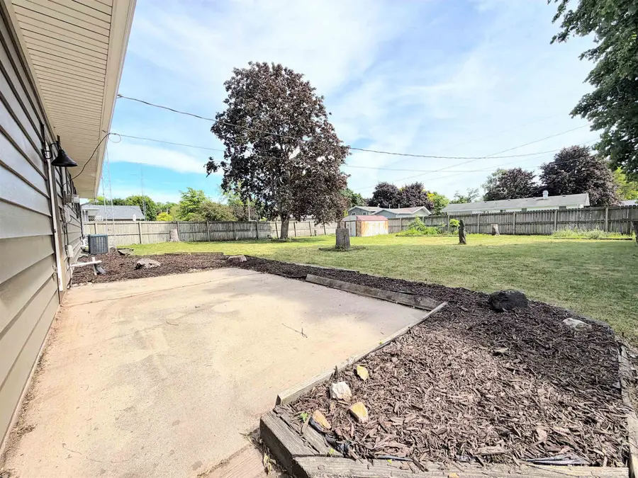 231 Marcoe Street, North Fond Du Lac, WI 54937 - #3