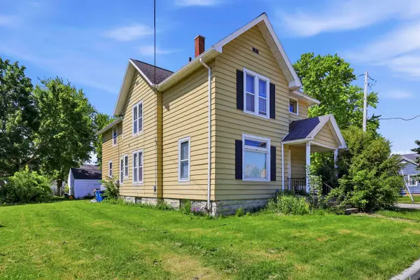 1201 Ceape Avenue, OSHKOSH, WI 54901-5423