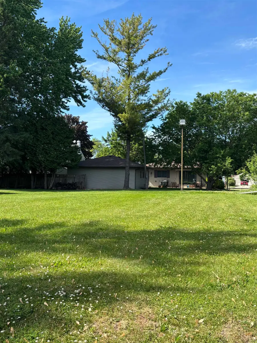 Tyler Avenue, Oshkosh, WI 54902-3465 - #2