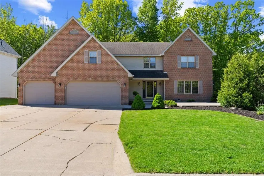 2752 Woodland Hills Court, Green Bay, WI 54311 - #2