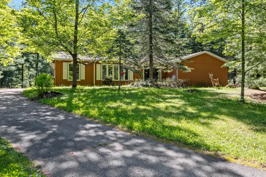 N6814 Springbrook Road, Cecil, WI 54111 - #2