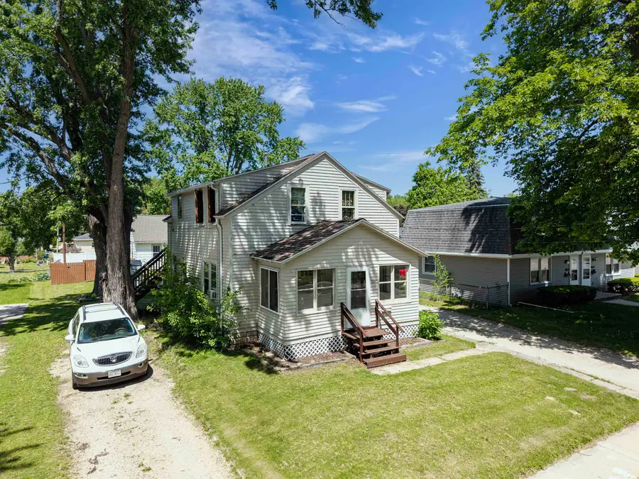 1841 Oakdale Avenue, Green Bay, WI 54302 - #2
