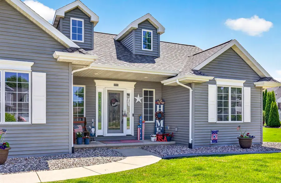 1795 Gateway Meadows Lane, Neenah, WI 54956 - #3