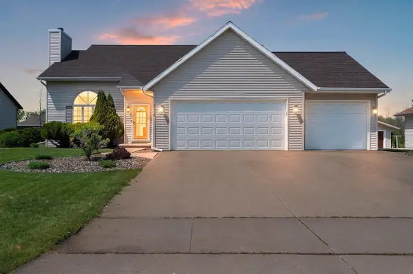 2316 Maddy Court, GREEN BAY, WI 54303-5373
