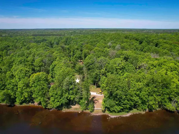 N9988 Neumeier Road, WAUSAUKEE, WI 54177