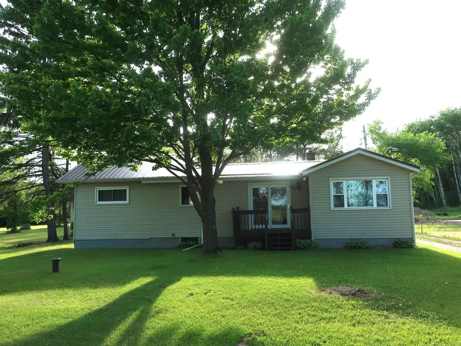 N2153 County Road E, Redgranite, WI 54970 - #2