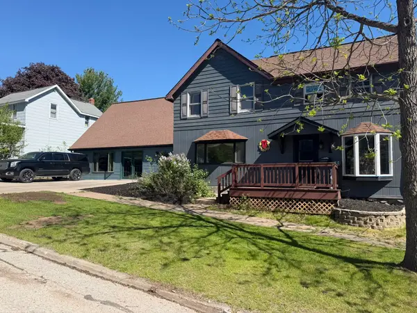 208 Michigan Avenue, CRYSTAL FALLS, MI 49920