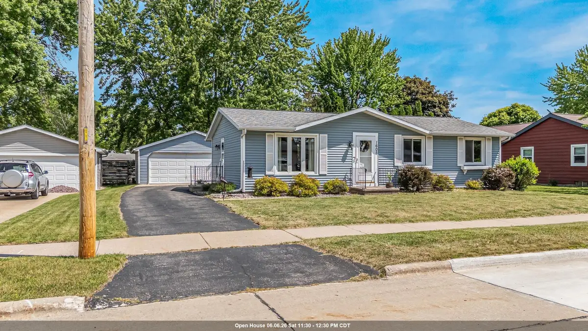 1605 Thornton Drive, Oshkosh, WI 54904 - #1