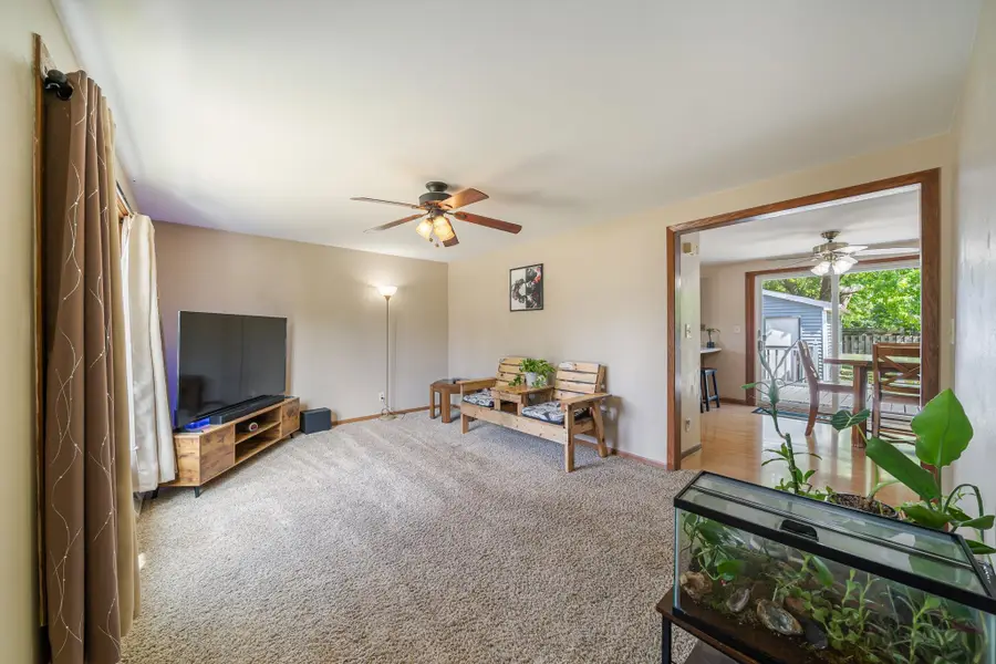 1605 Thornton Drive, Oshkosh, WI 54904 - #3
